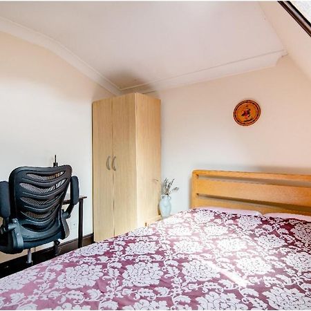 Double Room 2 Mins From Station Belvedere Экстерьер фото